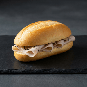 Navette moelleuse garnie de jambon blanc à la truffe